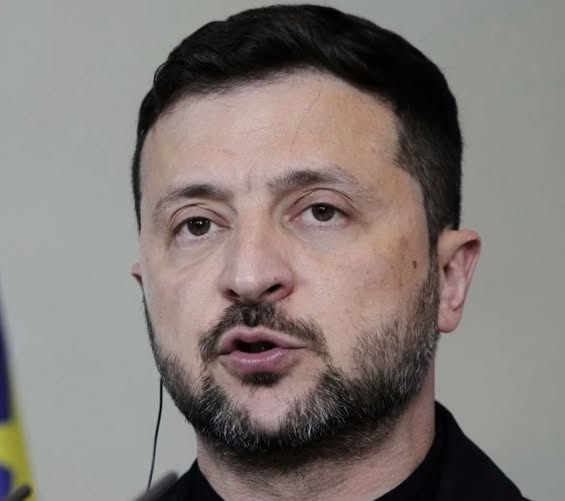 США просили Україну не бити по енергетичних об’єктах Росії — Зеленський