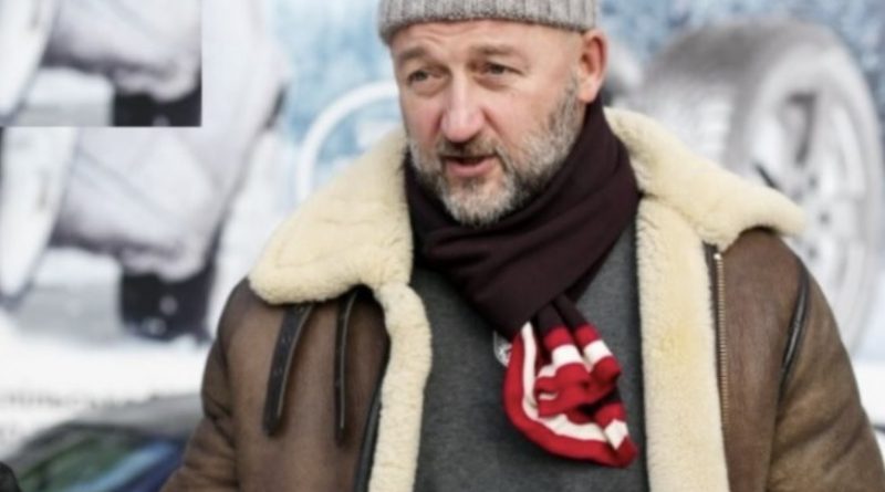 Мочанов: “Люди, я поражаюся з вас, де поділися ваші мозги ?” Фактично всі в Києві на новорічні свята та різдво повсюди запускали феєрверки – обурюється Олексій