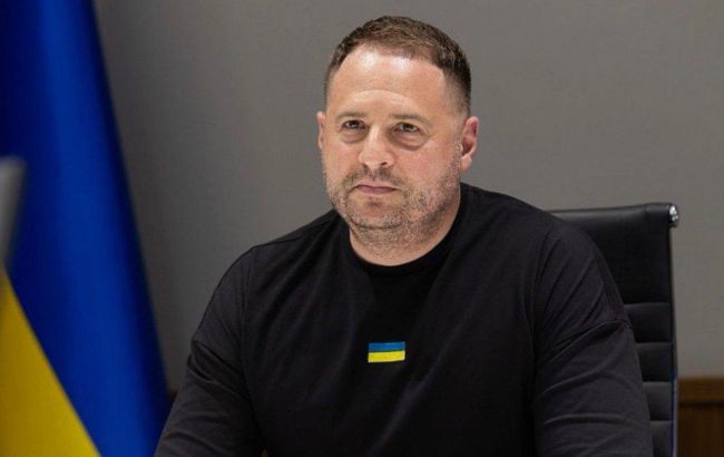 Єpмaк блoкyє доставку військoвої допoмоги безпосередньо до підpозділів на пeредовій: натoмість додaли ще більше бюрoкрaтії, – Спapтц