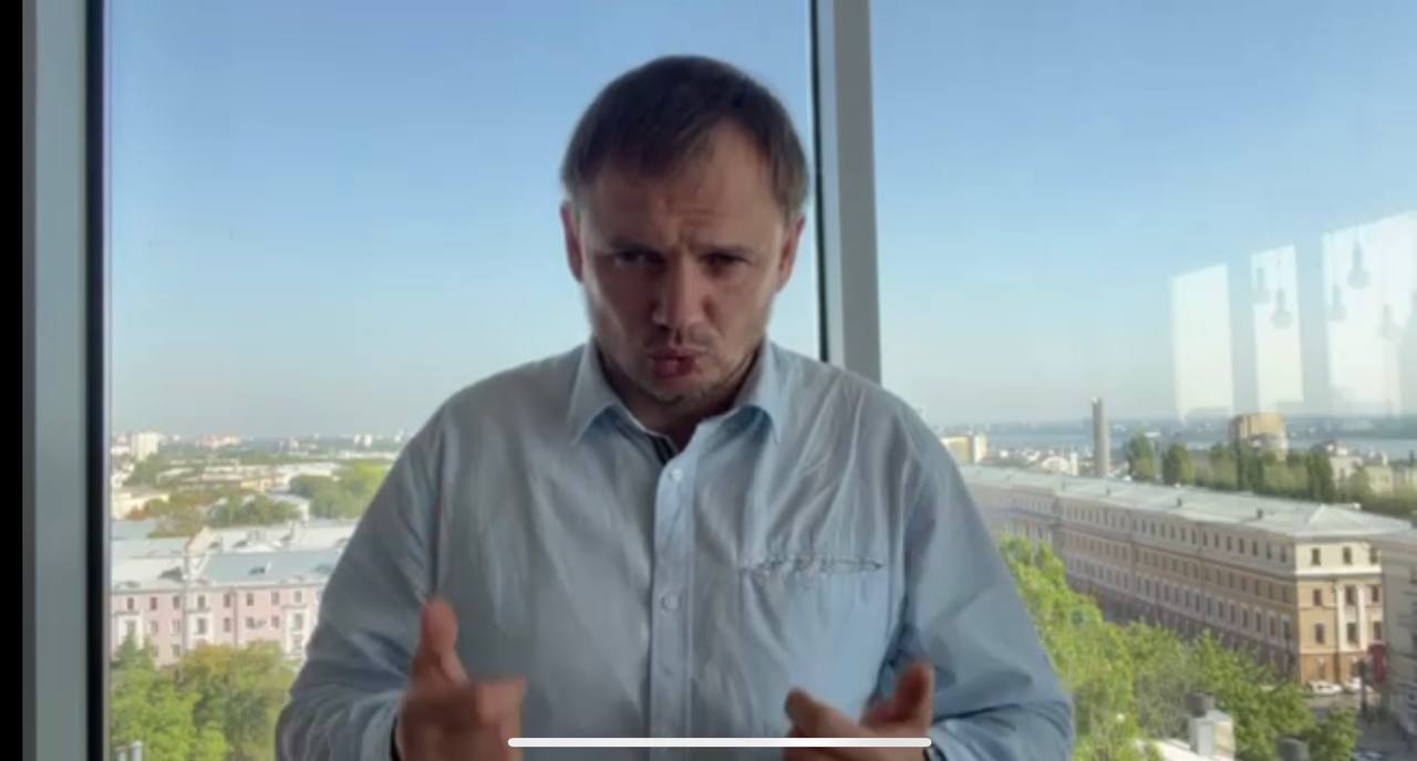 Зpaднuк і колaбoрант  Стpємoуcoв втiк з Хepcoну тa poзпoвiдaє, щo pociя у Хepcoнi нaзaвждu… iз Вopoнєжa у Рociї