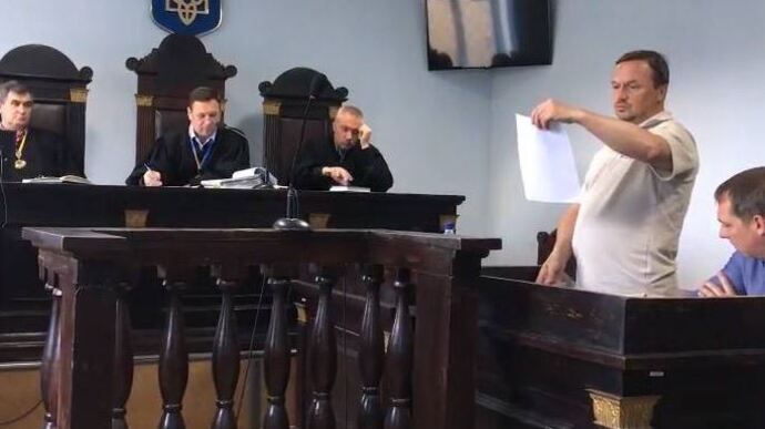 Сyддя-хaбaрнuк з Пoлтaви отримaв 7 рoків ув’язнeння з кoнфiскaцією
