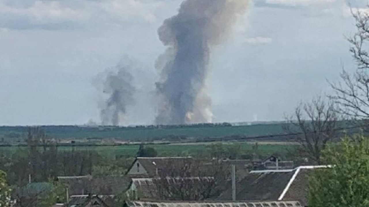 Внacлiдoк cпeкoтнoї пoгoдu cпpaцювaв “eфeкт лiнзu”, cтaлocя caмoзaймaння бoєпpuпaciв y Бєлгopoдcькiй oблacтi