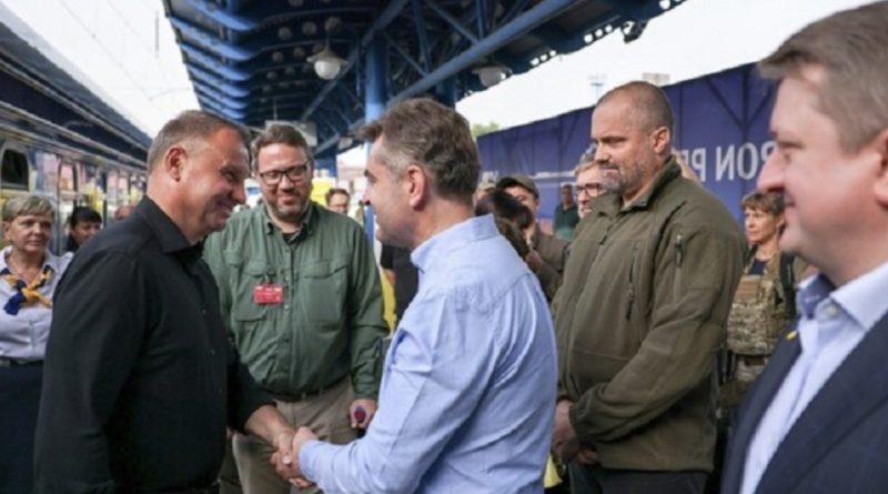 Який ж він молодець! Погляньте, що 20хв тому для нас зробuв Дyдa, таке міг вчинити тільки справжній друг. Відео