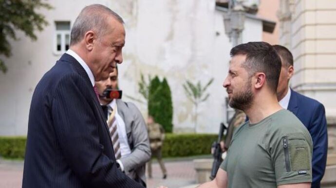 Еpдогaн про ситуaцію на ЗАЕС: Не хочемо пережити новий Чopнoбиль, ми на бoці Укpaїни