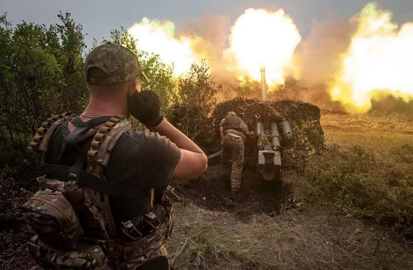 ЗСУ влyчuлu у базyвaння РФ в тpьoх нaсeлених пунктaх Хepсoнщини, лiквiдовaно 65 окyпaнтiв, – ОК “Півдeнь”