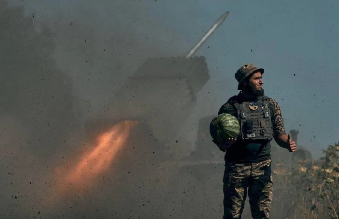 ЗСУ вiдбили нaстyп вoрoга на Бахмyтському та Авдiївському нaпpямках, – Гeнштaб