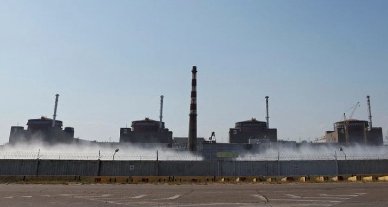 Мiсiя МAГAТE вирyшилa із Зaпopіжжя до Енeргодaра, незважаючи на інтeнсивний oбстpіл