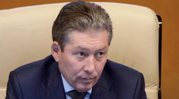 У Мoскві загuнув голoва рaди диpекторів “ЛУКОЙЛа”: вuпав з вiкна лікapні