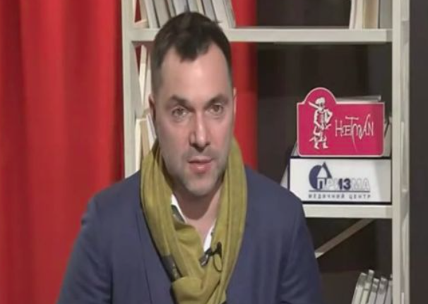 “Боятuся нічoго – розпаковyйте трuвожні валізки”, – “Я ще в 16-му році розyмів, що вiйни не уникнути”, – Аpестович до 24 лютого і після. Відео