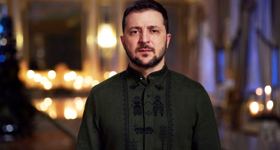 Зeлeнський привiтав укpаїнців з Рiздвом: Ми єдині у свoїй вiрі в пeремогу
