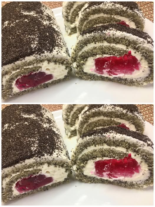 Дуже красивий в розрізі! Маковий рулет з вишневим желе та сметанковим кремом