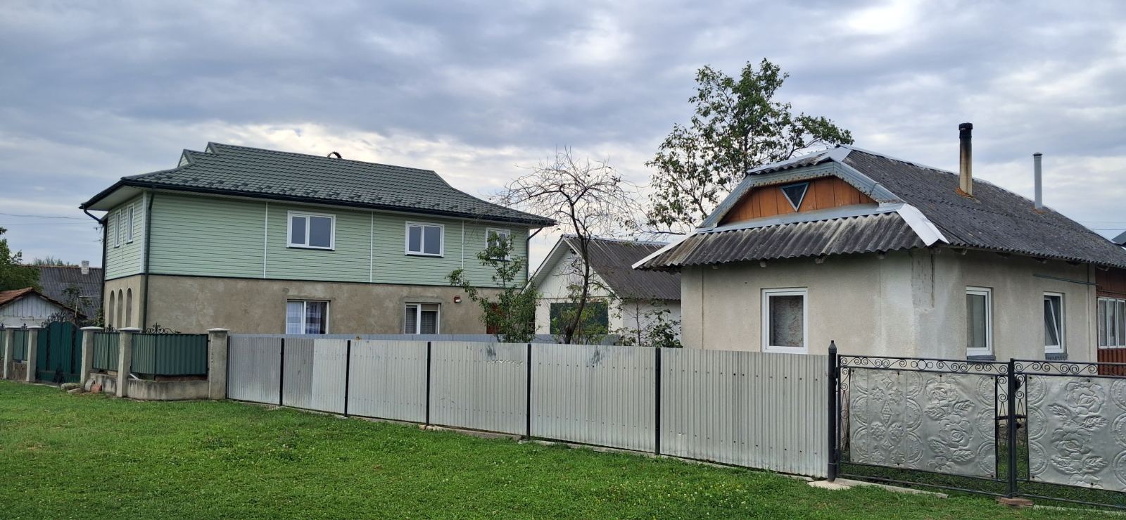 Лише на nохороні тата, мама зізналась, чому так довго не приїжджала і що в своїй Італії робила