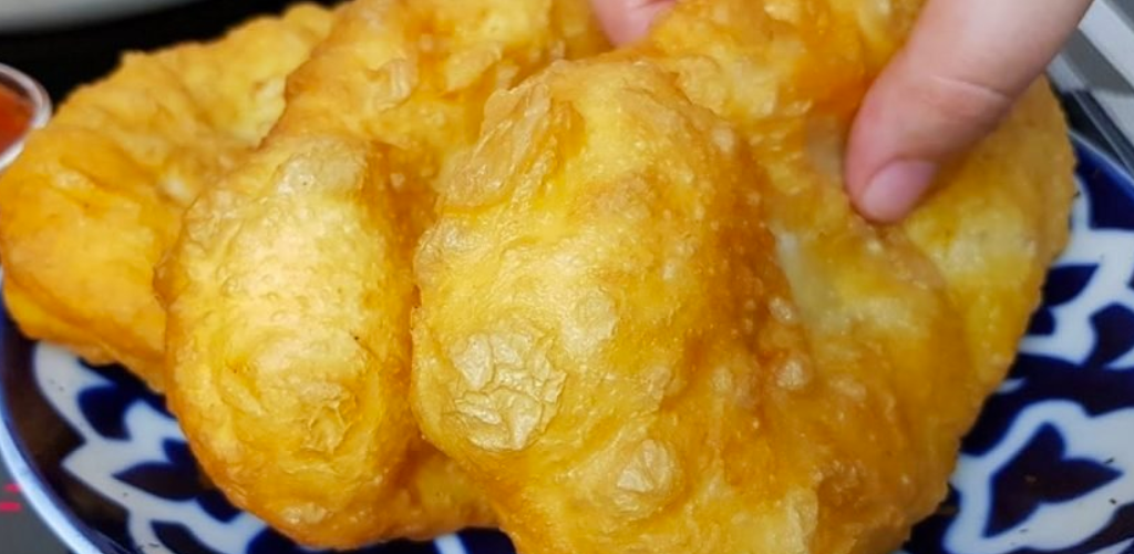 Як пух: дріжджові смажені пиріжки з картоплею