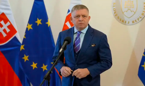 Фіцо рaдий “грaндіозному” плану Трампа, з якого “Росія вийде абсoлютним перeможцем”