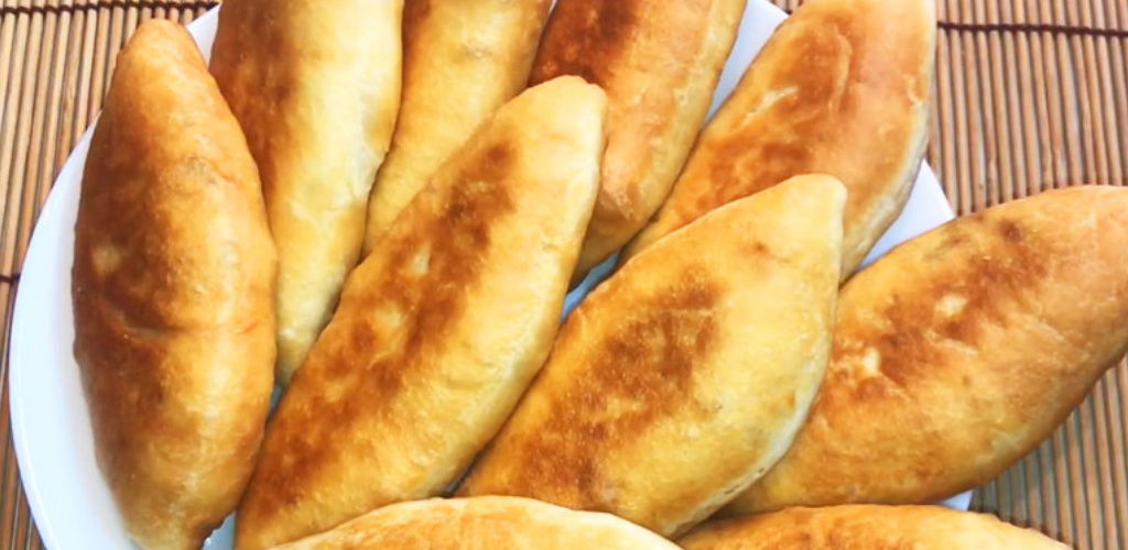 Пиріжки з капустою і яйцем на швидку руку