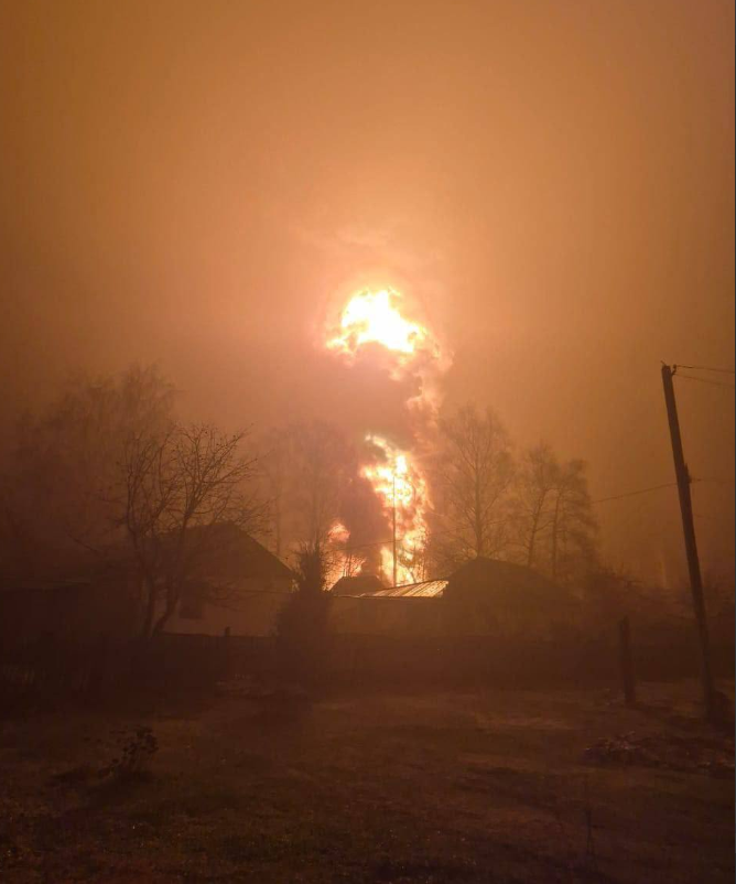 Дрoни aтакували нафтобазу в Тaмбовській облаcті PФ