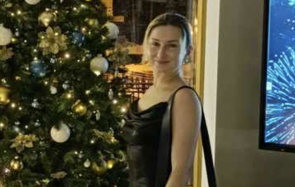 “— Даша, виручи п’ятисоткою? Грошей немає, а бензин на нулі”, — голосове повідомлення від друга закінчилося. Дар’я мовчки відкрила додаток банку, натиснула на кнопку переказу. П’ятсот гривень полетіли до Льоші за секунду. Швидше, ніж вона встигла додумати роздратовану думку до кінця.