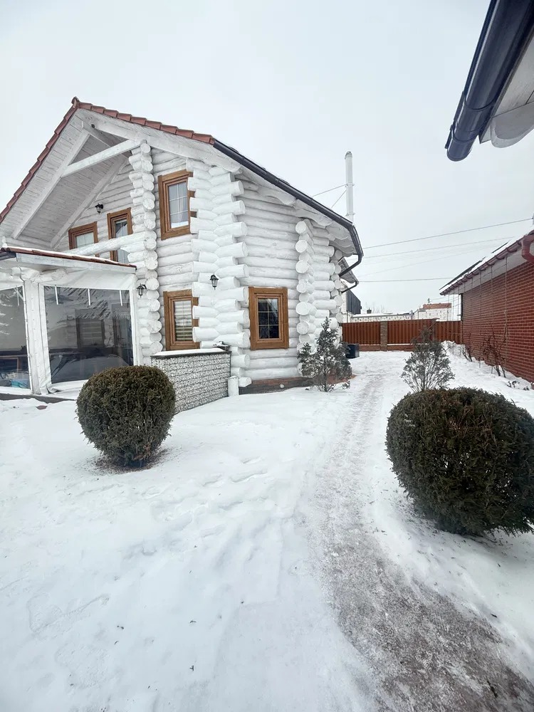 Чоловік посварився зі своїм братом через гроші. А я не знаю як довести їм, що це не головне