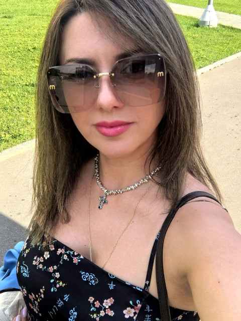 – Я хочу відсвяткувати рік своїй дитині без чужих капризів! – Люся теж розлютилася. – Я хочу, щоб хоч один день мій чоловік дивився лише на нашого малюка! А не бігав із телефоном, відповідаючи на дзвінки своєї колишньої дружини! – Надя дзвонить у справі! У неї діти на руках.