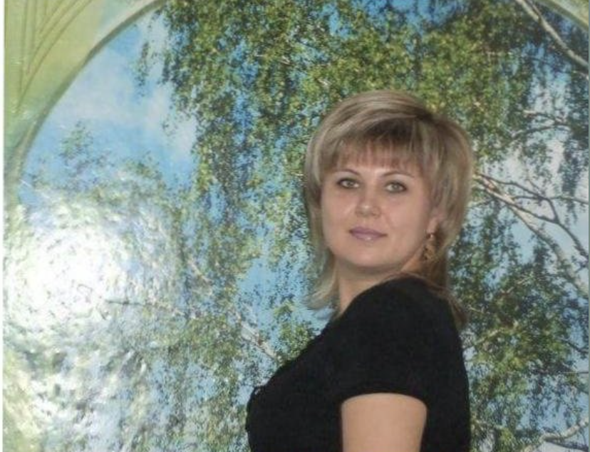 Після 5 років спільного життя, чоловік раптом зізнався, що покохав іншу. І я не влаштовувала скандалів. Давно відчувала, що між нами наче якась крига і непорозуміння. Однак, вирішила, що раз чоловік йде до іншої – то і нехай дітей забирає. А чого це я повинна про них думати скажіть, люди добрі? Він батько, має кошти – то хай і годує. Я не мати-зозуля, просто правильно вчинила в цій ситуації.